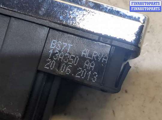 купить Кнопка аварийки на Ford Focus 2 2008-2011