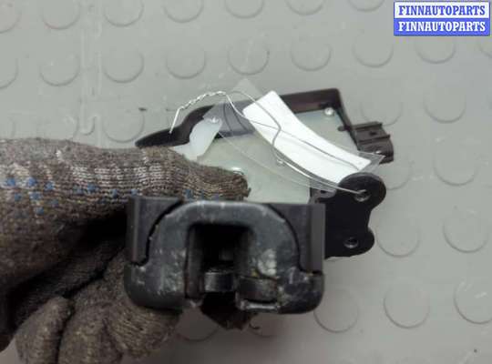 купить Замок багажника на Toyota C-HR 2016-2023