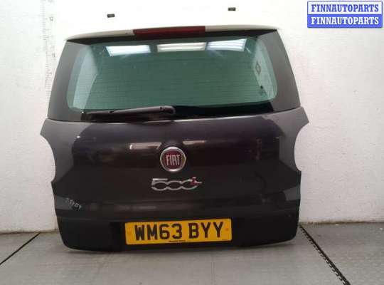 Подсветка номера FT539854 на Fiat 500L 2012-2022
