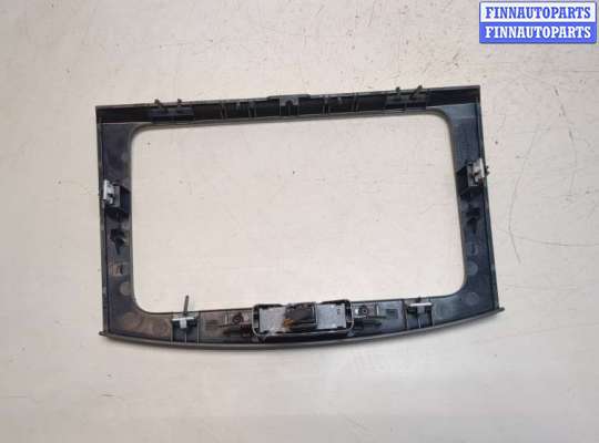 купить Рамка под магнитолу на Volkswagen Passat CC 2008-2012