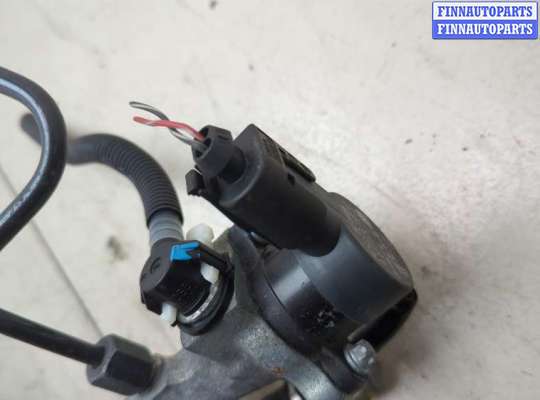 купить Рампа (рейка) топливная на Mercedes C W203 2000-2008