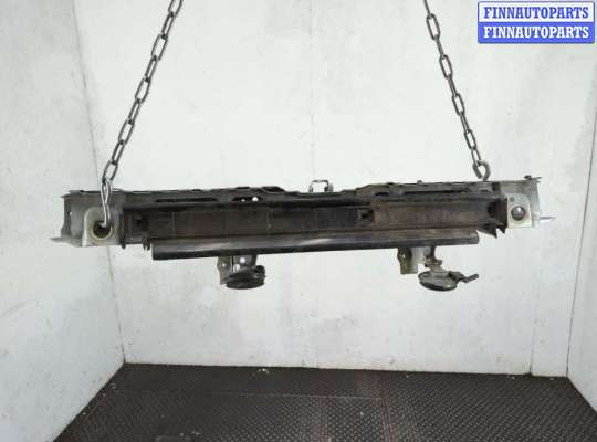 Планка телевизора верхняя на Toyota RAV4 V (XA50)