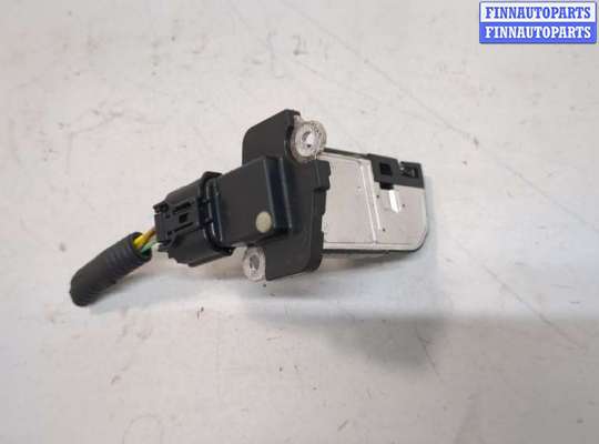 купить Измеритель потока воздуха (расходомер) на Opel Antara 2006-2015