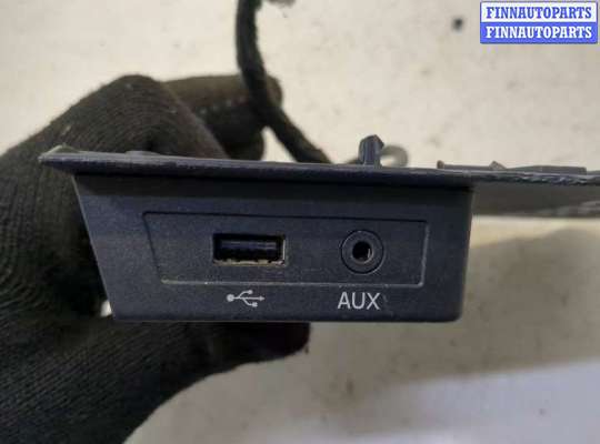 купить Разъем AUX/USB на Skoda Rapid 2012-2020