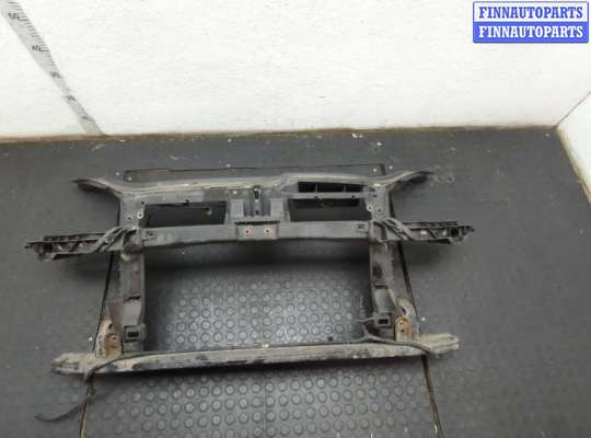 Кронштейн бампера VG2685095 на Volkswagen Golf 5 2003-2009