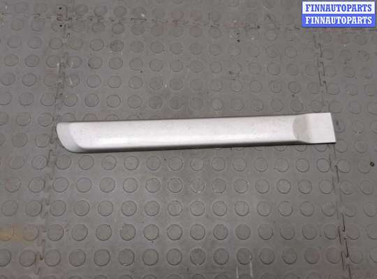 купить Молдинг двери на Nissan X-Trail (T30) 2001-2006