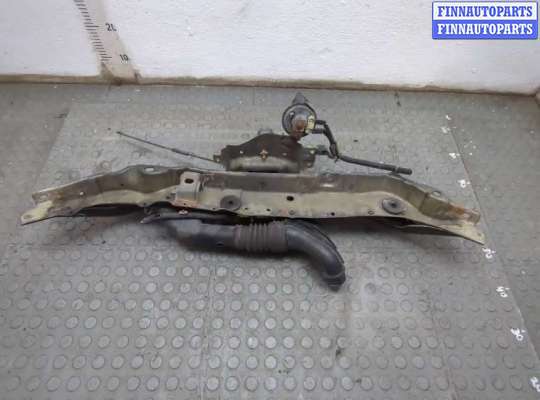 купить Рамка капота на Nissan Note E11 2005-2013