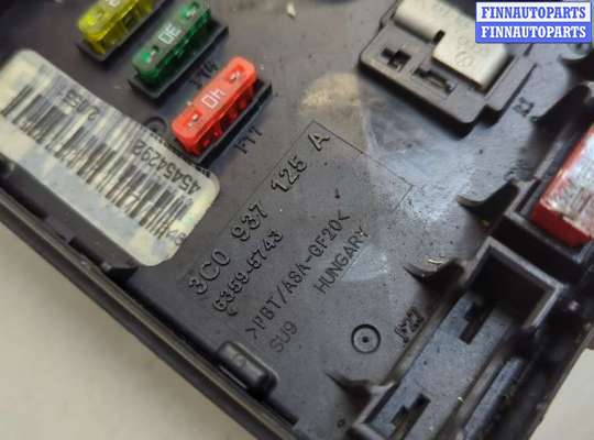 купить Блок предохранителей на Volkswagen Passat 7 2010-2015 Европа