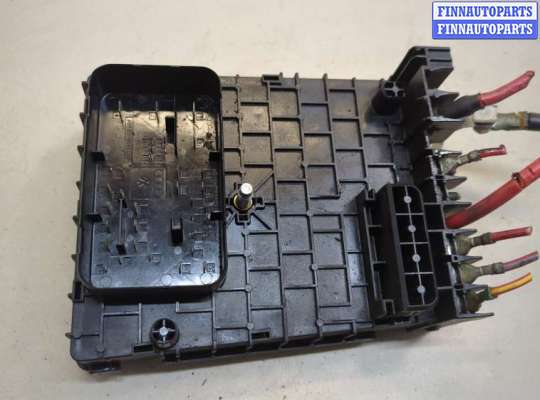купить Блок предохранителей на Volkswagen Passat 7 2010-2015 Европа