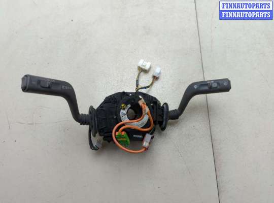 купить Переключатель поворотов и дворников (стрекоза) на Volvo S40 / V40 1995-2004