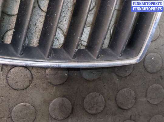 купить Решетка радиатора на Mitsubishi Lancer 9 2003-2006