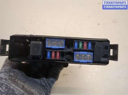 Блок предохранителей IFZ7163 на Infiniti EX35