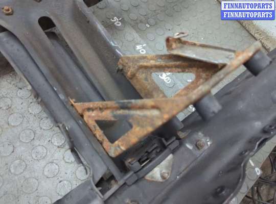 купить Рамка передняя (телевизор) на Land Rover Range Rover 3 (LM) 2002-2012