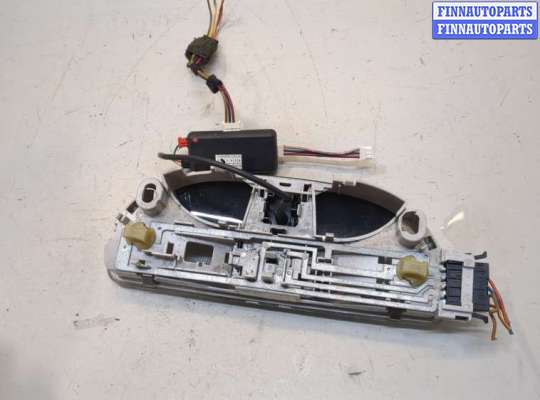 Фонарь салона (плафон) на Chrysler Crossfire