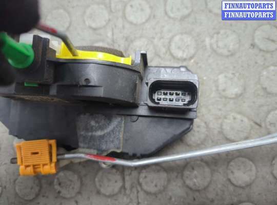 Замок боковой двери на Chevrolet Tracker III (Trax)