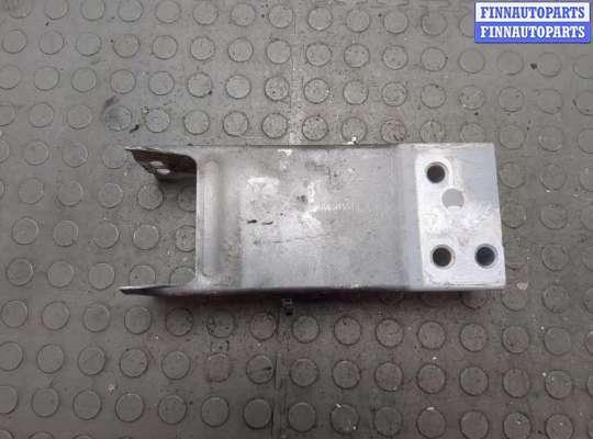 купить Кронштейн усилителя бампера на Jaguar XE 2015-2025