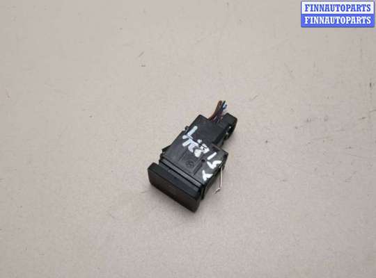 купить Кнопка стояночного тормоза (ручника) на Volkswagen Passat 6 2005-2010