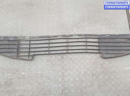 купить Заглушка (решётка) бампера на Peugeot 206 1998-2012