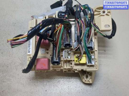 купить Блок предохранителей на Toyota Camry V40 2006-2011