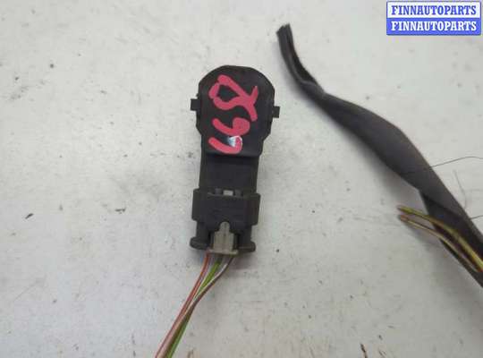 купить Датчик парктроника на Audi Q3 2011-2018