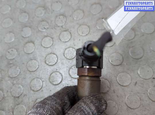 купить Форсунка топливная на Hyundai i30 2007-2012