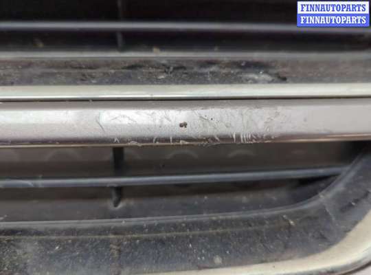 купить Решетка радиатора на Honda CR-V 2006-2012