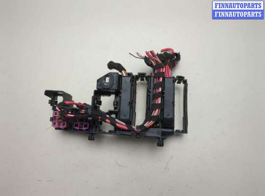 купить Блок предохранителей на Audi Q5 2008-2017