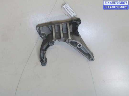 купить Кронштейн насоса гидроусилителя руля на Ford Mondeo 2 1996-2000