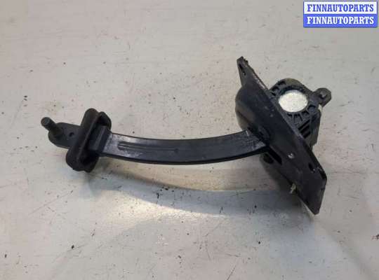 купить Ограничитель двери на Citroen Jumpy (SpaceTourer) 2017-2025