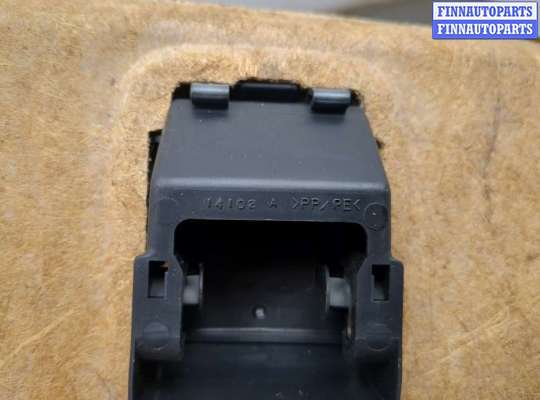 Полка багажника на Lexus LS IV (XF40)