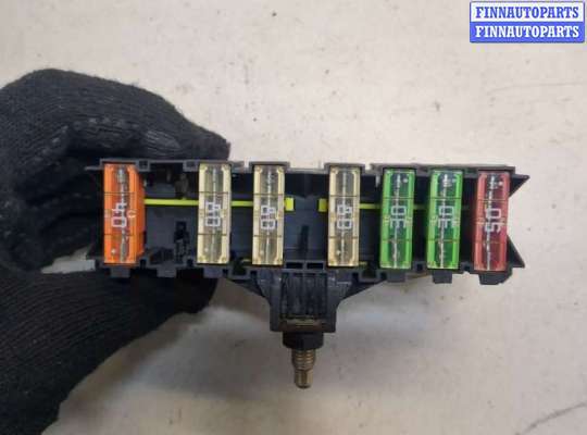 купить Блок предохранителей на Citroen C5 2004-2008