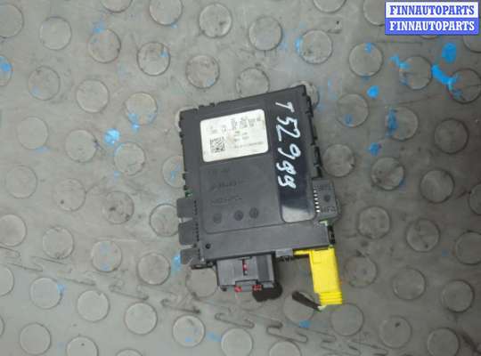 купить Блок управления подрулевыми переключателями на Volkswagen Passat 6 2005-2010