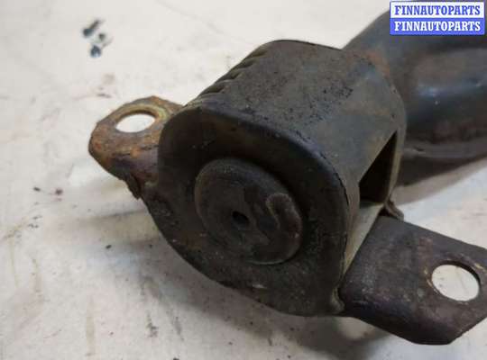 купить Рычаг подвески на Mitsubishi Carisma
