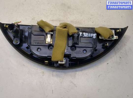 купить Переключатель отопителя (печки) на Nissan Note E11 2005-2013