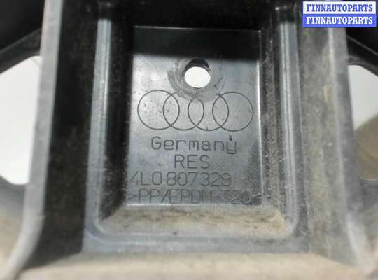 купить Кронштейн бампера на Audi Q7 2005-2015