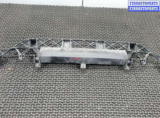 купить Кронштейн бампера на Audi Q7 2005-2015