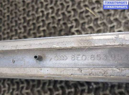 купить Молдинг двери на Audi A4 (B7) 2004-2009