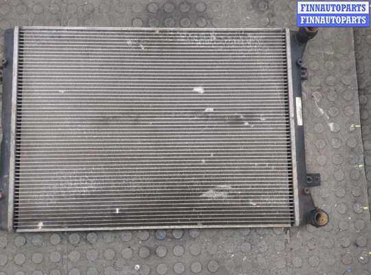 Радиатор охлаждения двигателя ST328171 на Seat Alhambra 1996-2010