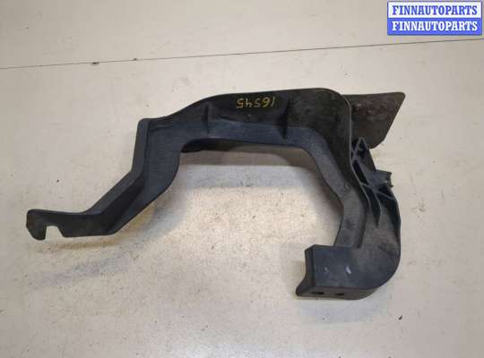 Кронштейн бампера MB1408293 на Mercedes GL X164 2006-2012