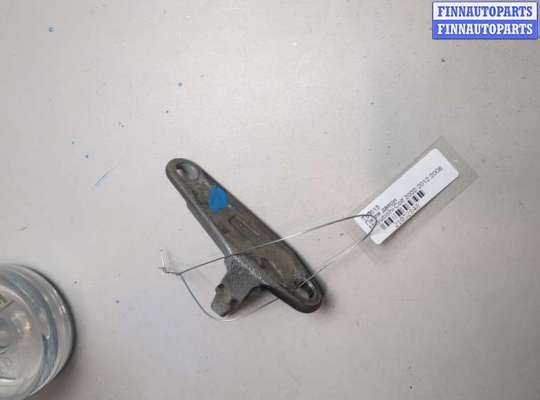 Купить Петля двери на Mitsubishi Colt 2002-2012 Петля двери MT570168 на Mitsubishi Colt 2002-2012