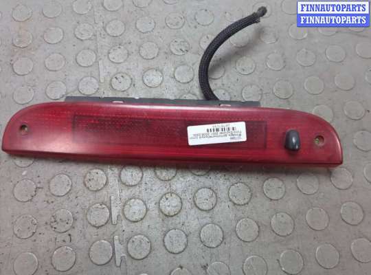 купить Фонарь дополнительный (стоп-сигнал) на Ford Explorer 2001-2006