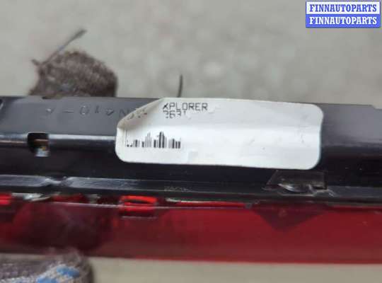 купить Фонарь дополнительный (стоп-сигнал) на Ford Explorer 2001-2006