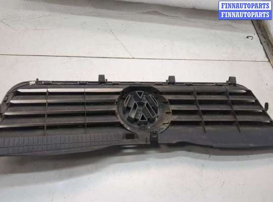 купить Решетка радиатора на Volkswagen Passat 5 2000-2005