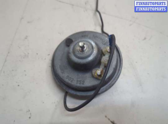 купить Сигнал (клаксон) на Mitsubishi Carisma 1995-2004