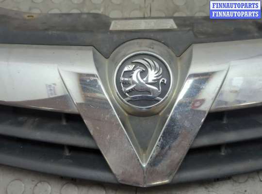 купить Решетка радиатора на Opel Astra H 2004-2010