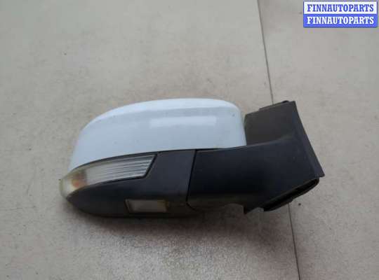 Зеркало боковое на Ford Focus III