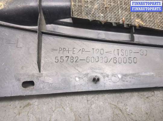 купить Жабо под дворники (дождевик) на Lexus LX 1998-2007