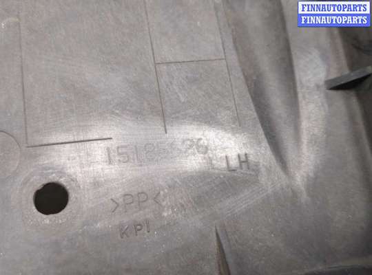 Кронштейн фары на Cadillac Escalade II (GMT 800)