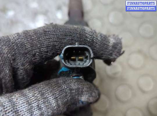 купить Форсунка топливная на Opel Vivaro 2001-2014