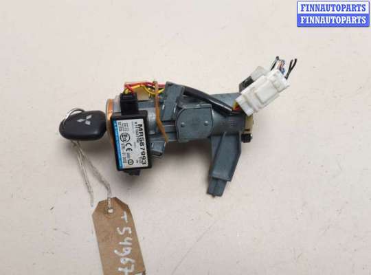 Замок зажигания с ключом на Mitsubishi Lancer IX 